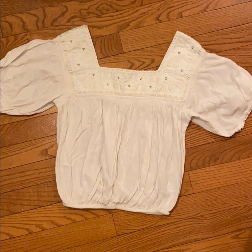 American Eagle white blouse